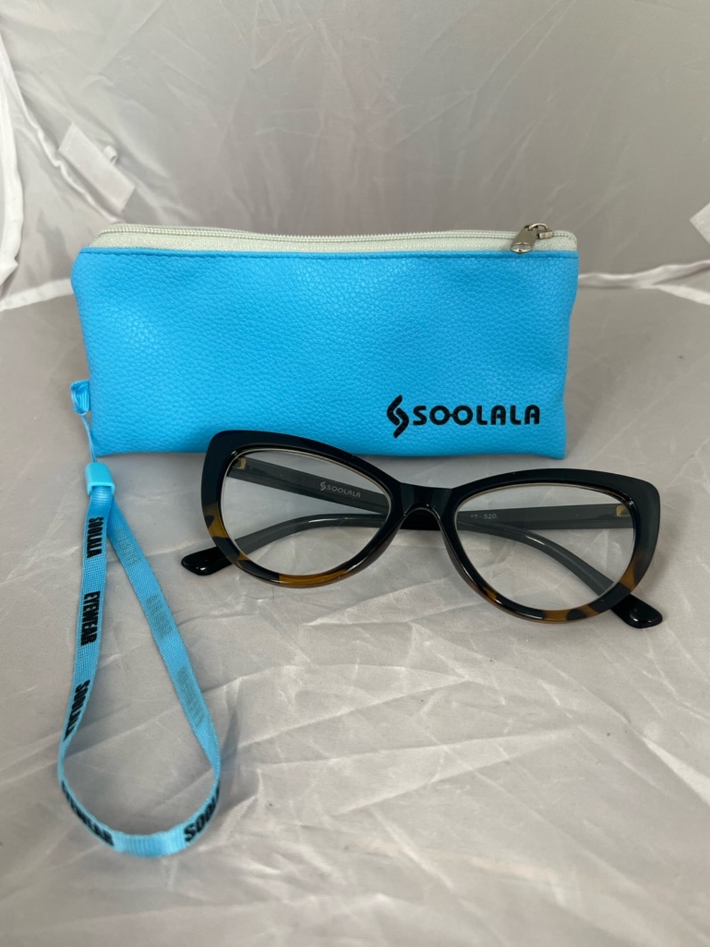 Soolala Cat Eye Reading Glasses Tortoiseshell 17-520 with Blue Zip Pouch +1.75